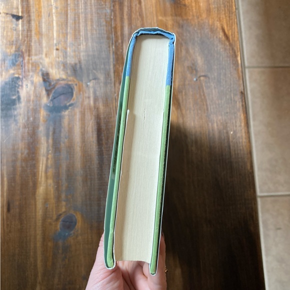 First Edition - Mercury by Margot Livesey - Fiction Hardcover - Great Condition - Picture 12 of 13